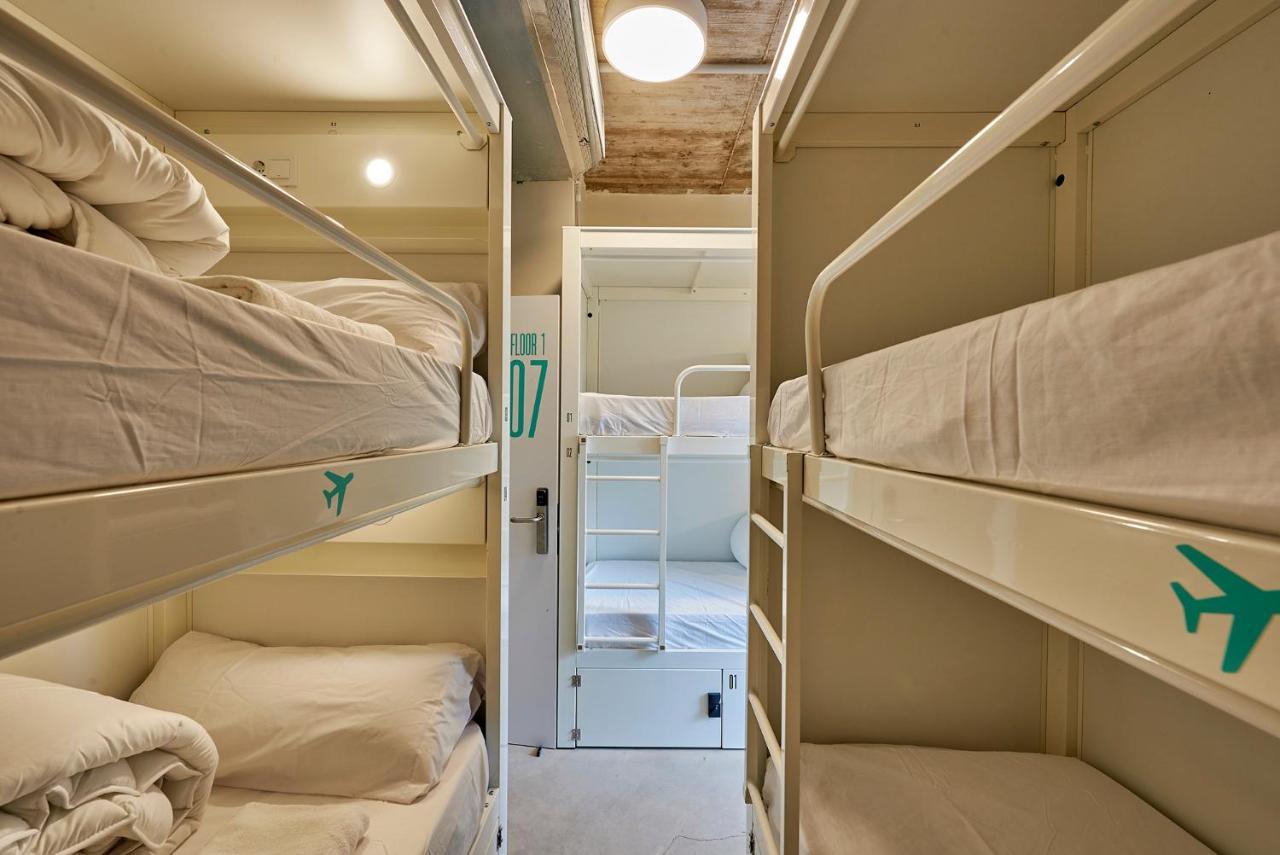 Hostelfly Madrid Exterior foto